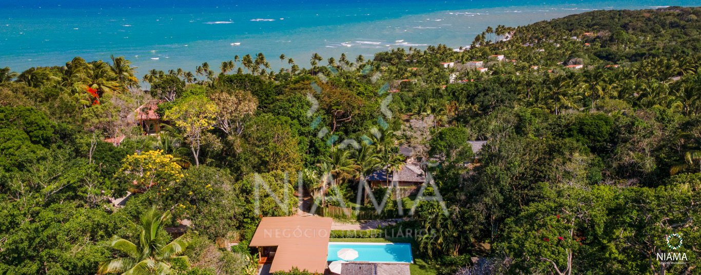 luxury villas for rent on the beach in trancoso bahia