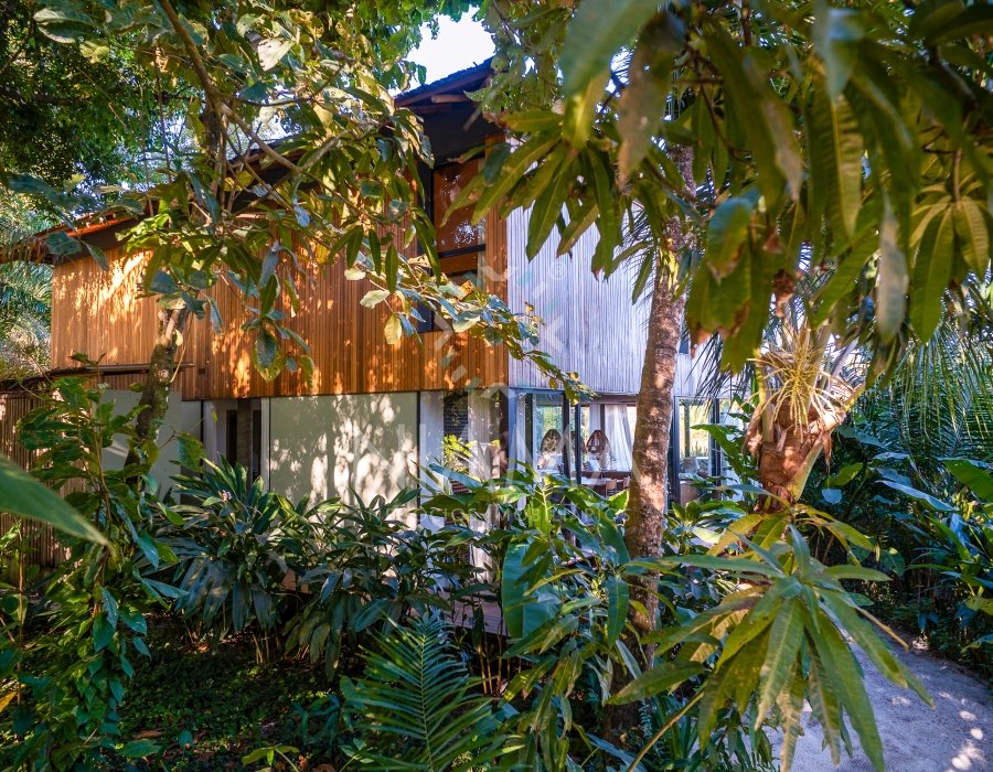 casa de luxo no condominio vilas altos trancoso