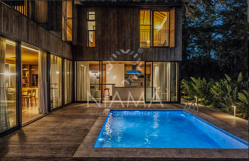 casa de luxo para alugar condominio vila altos de trancoso